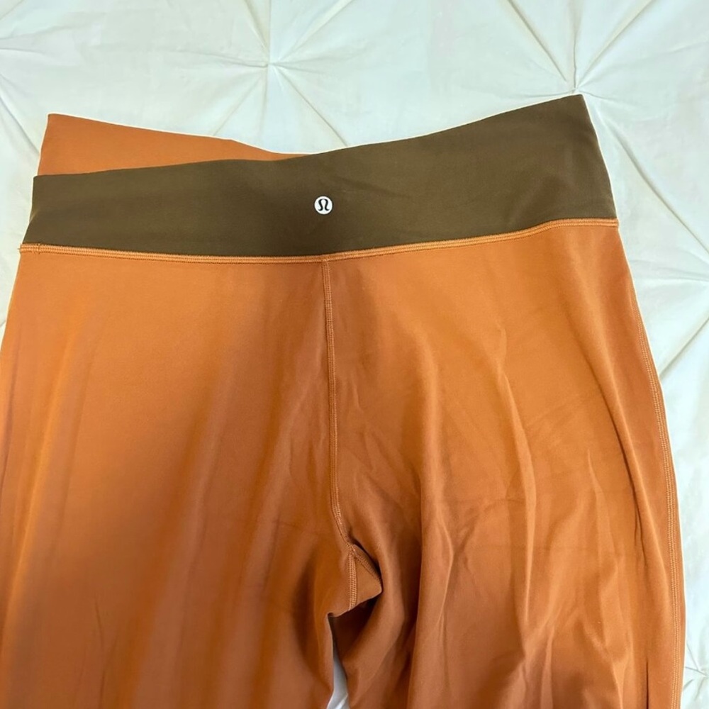 Lululemon Astro Pant 🧡🤎 - Picture 8 of 10